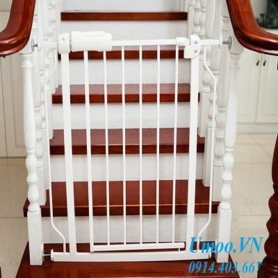 Thanh chắn cầu thang Umoo UM-08161 không cần khoan đục, dùng chặn cửa phòng, chặn cầu thang