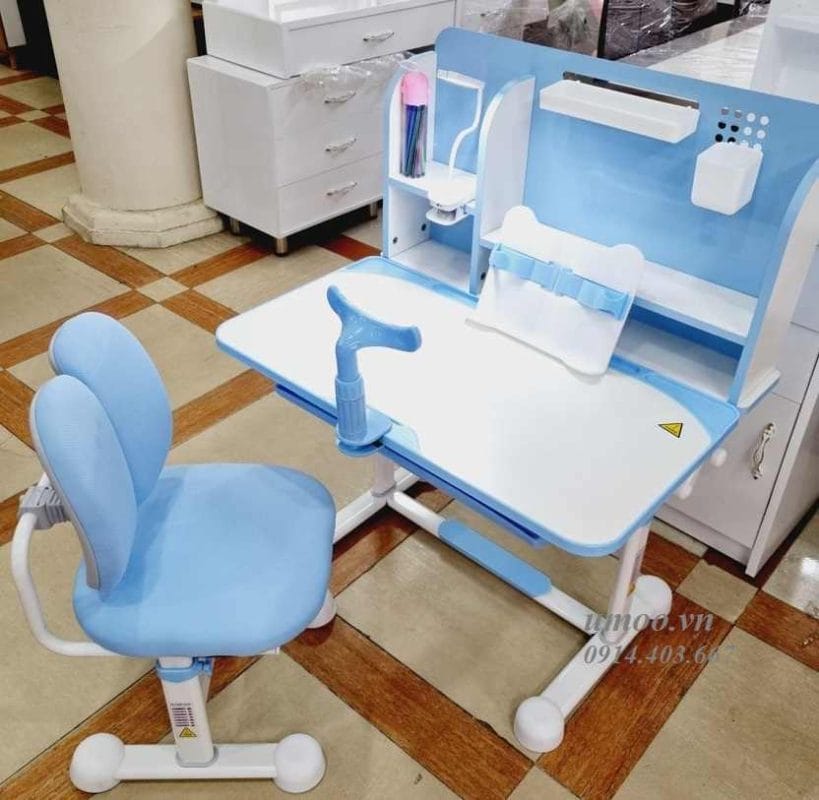 Bàn học A16 plus chồng gù, chống cận cho bé